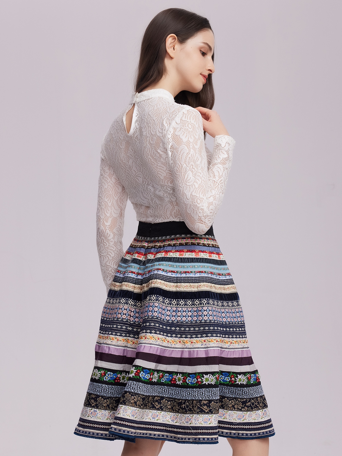 Hochwertiges Dirndl in Blau